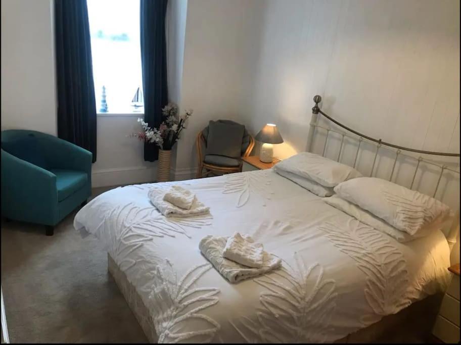 Spacious 1 Bedroom Apartment Near Seafront Penzance Exterior foto